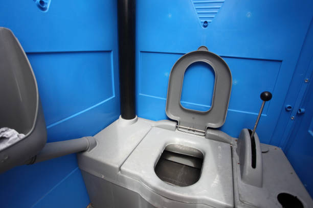 Portable Toilet Options We Offer in Diamond, IL